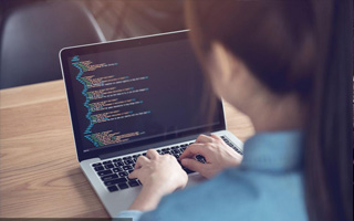 克孜勒苏 api php源码,下载的php源码怎么运行呢？